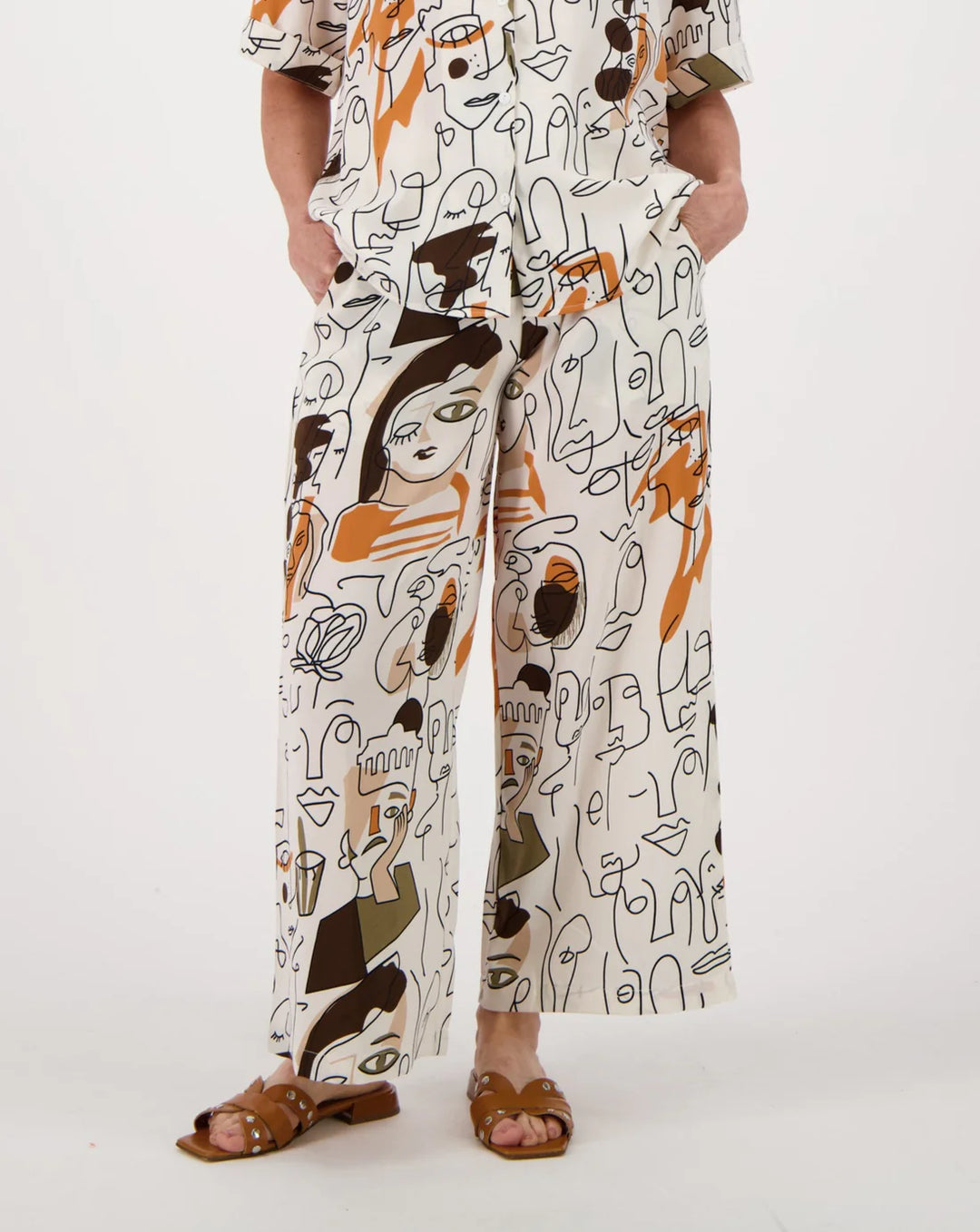 Picasso Pull-On Pant