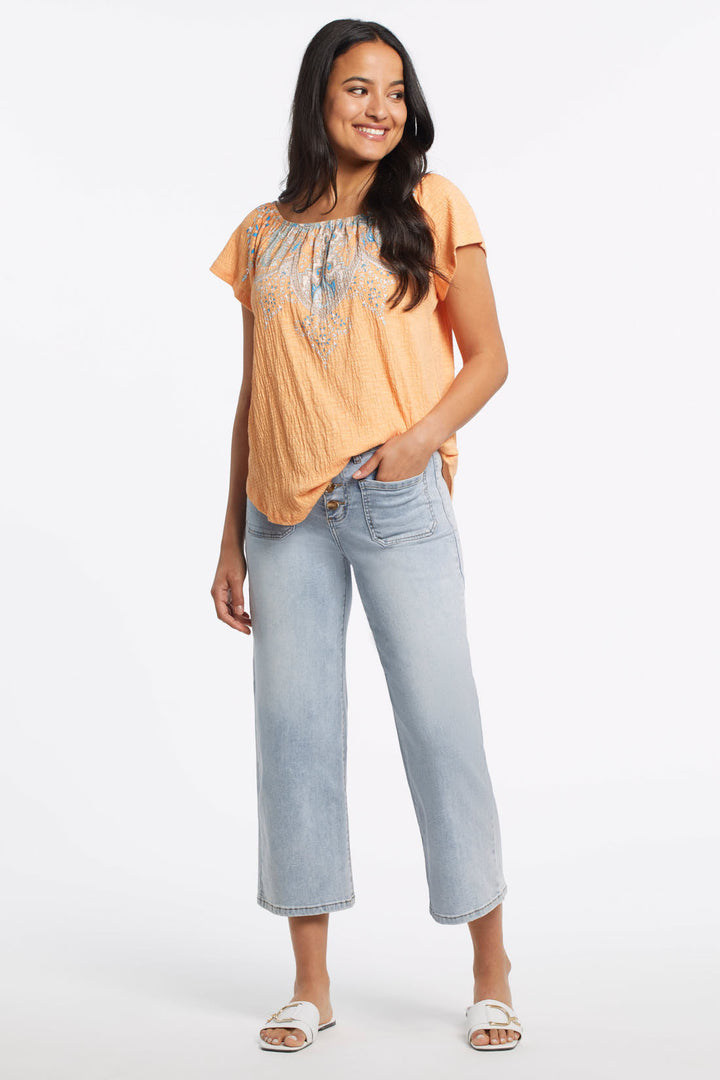 Button-Fly Wide Leg Capri Jean