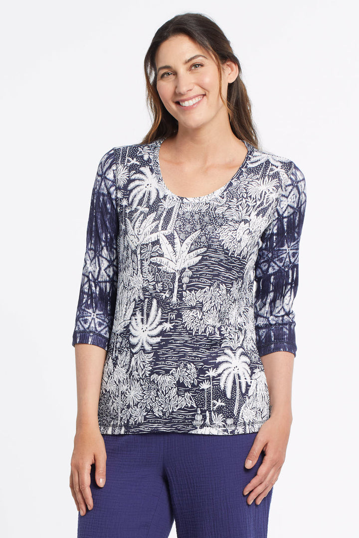 3/4 Sleeve Scoop Neak Print Top