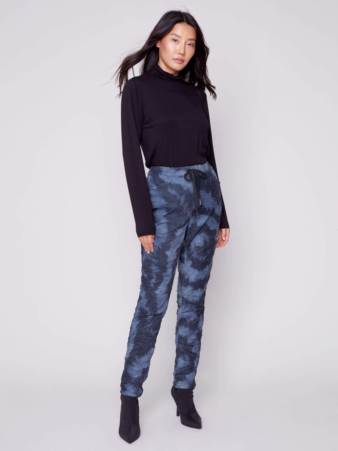 Bow Bottom Twill Pant