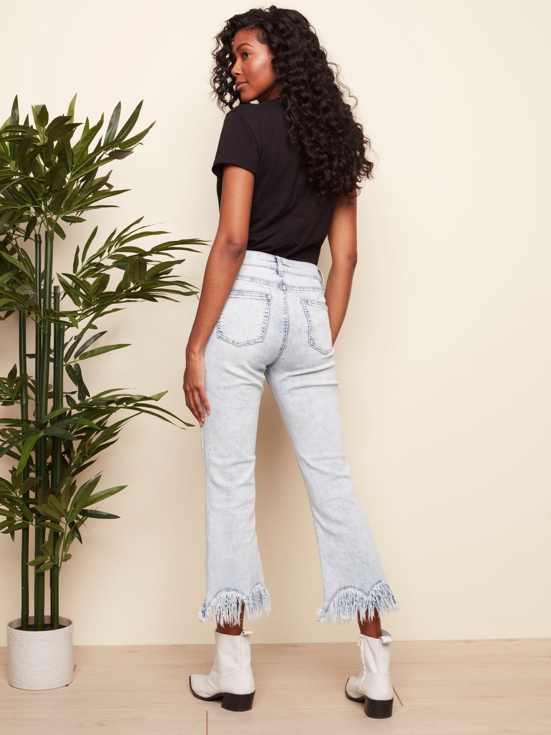 Stretch Jeans With Frayed Hem