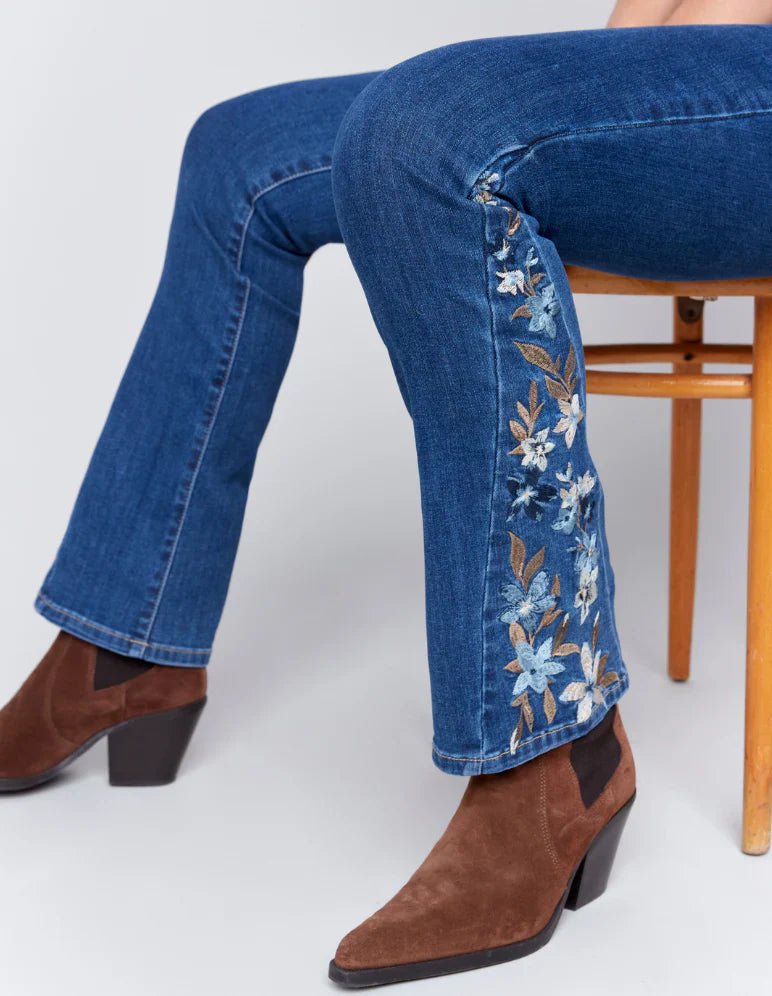 Charlotte Stretch Straight Leg Jean