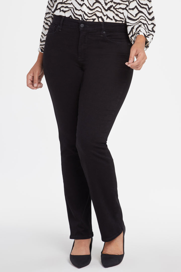 Marilyn Straight Plus Size